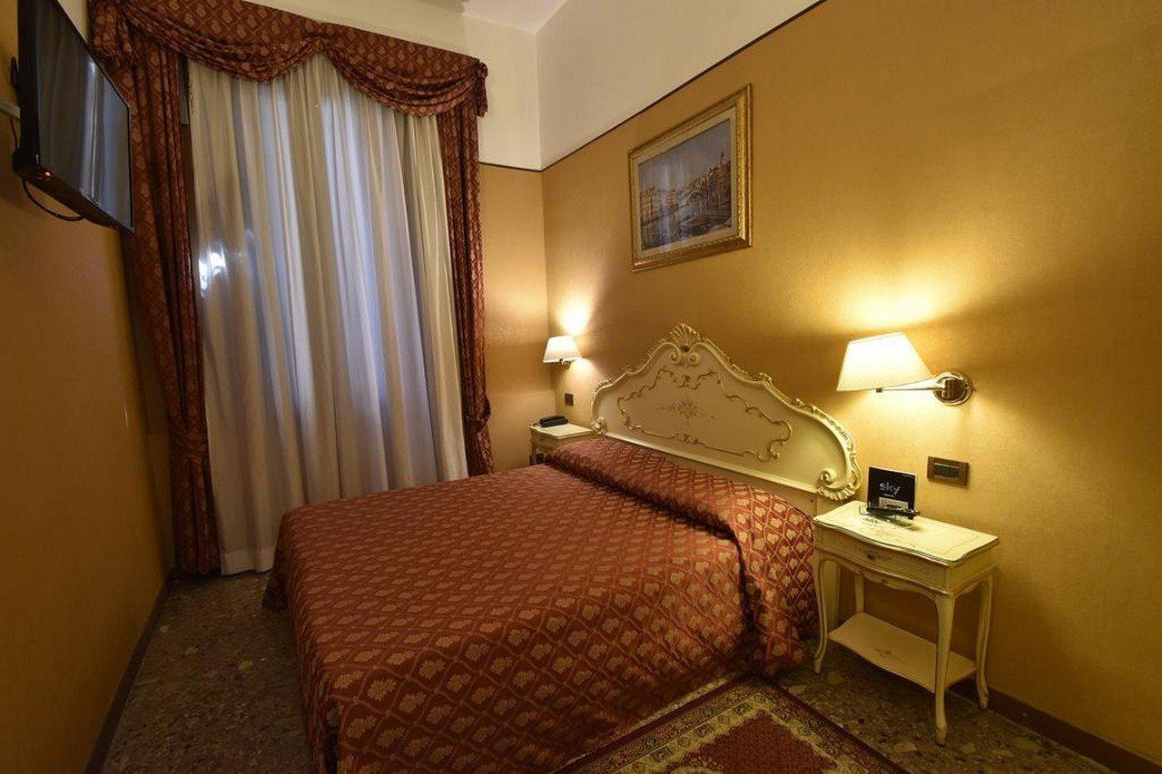 Locanda Poste Vecie Венеция Экстерьер фото
