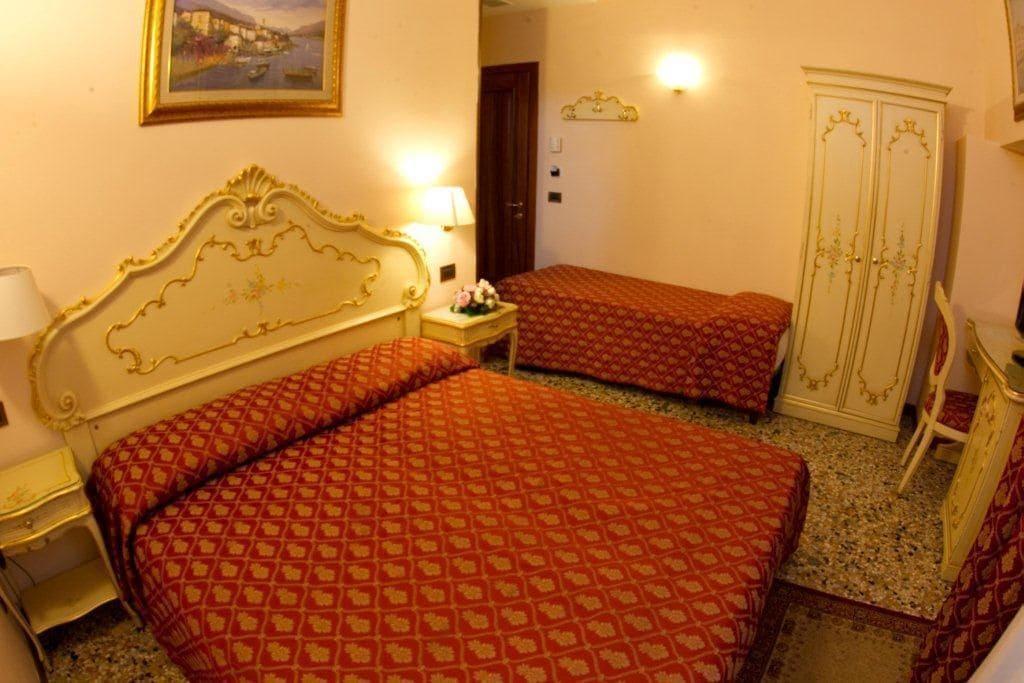 Locanda Poste Vecie Венеция Экстерьер фото
