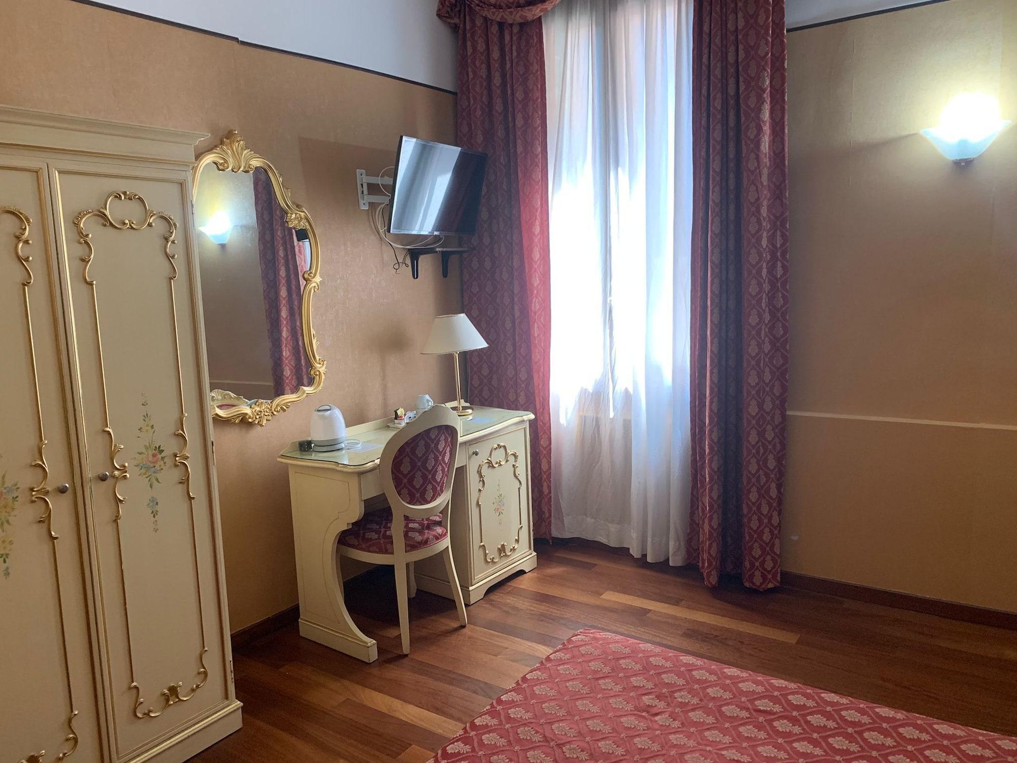 Locanda Poste Vecie Венеция Экстерьер фото