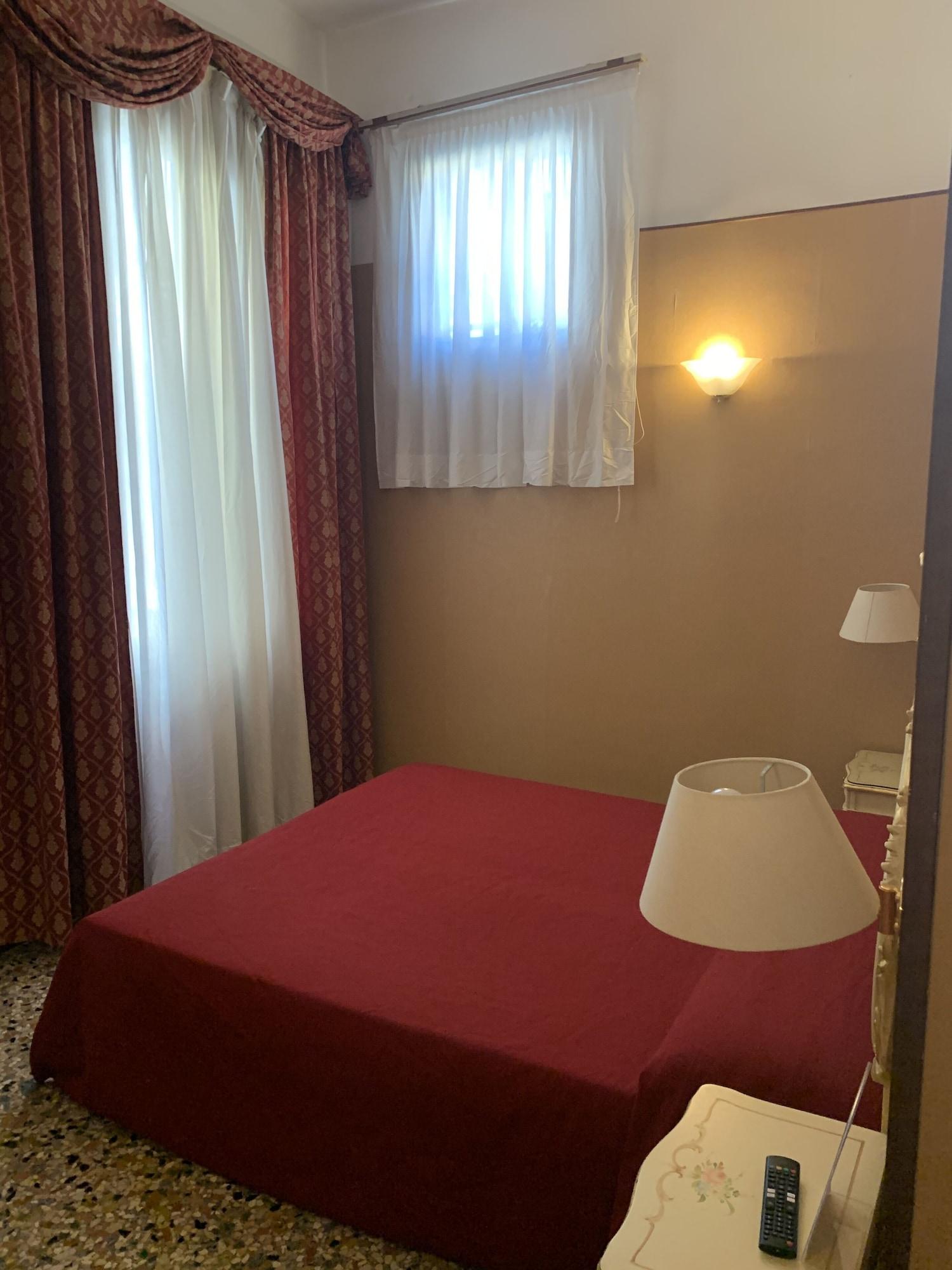 Locanda Poste Vecie Венеция Экстерьер фото