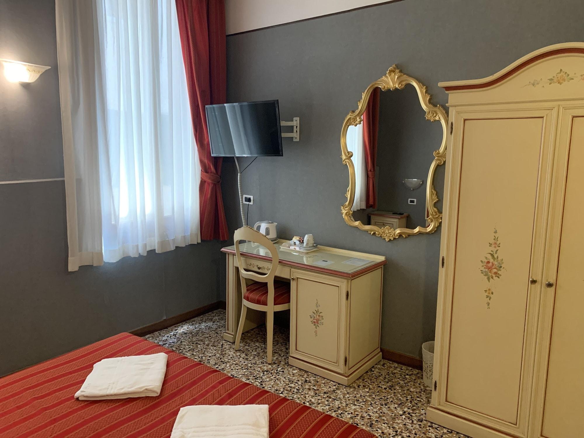Locanda Poste Vecie Венеция Экстерьер фото
