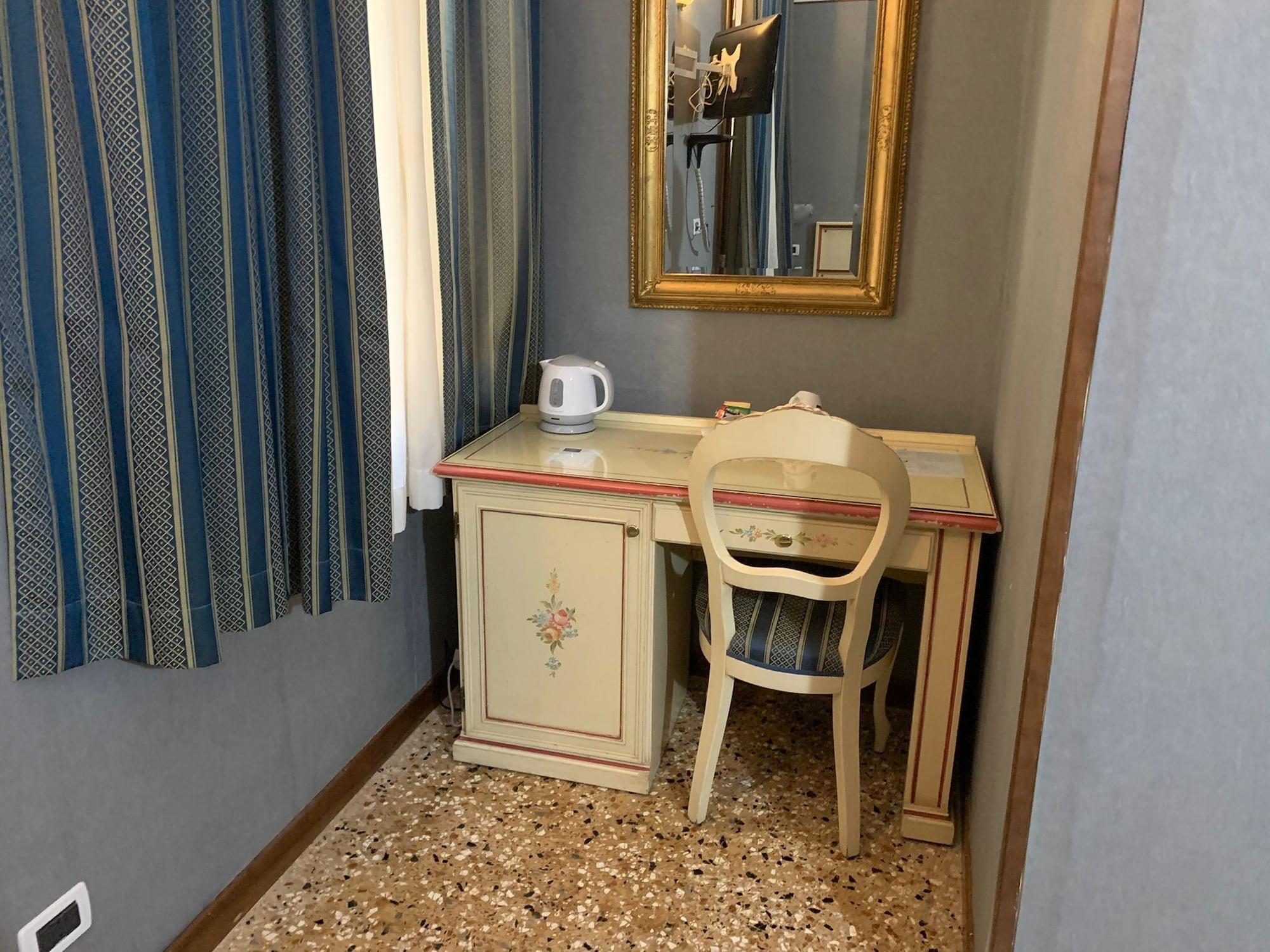 Locanda Poste Vecie Венеция Экстерьер фото