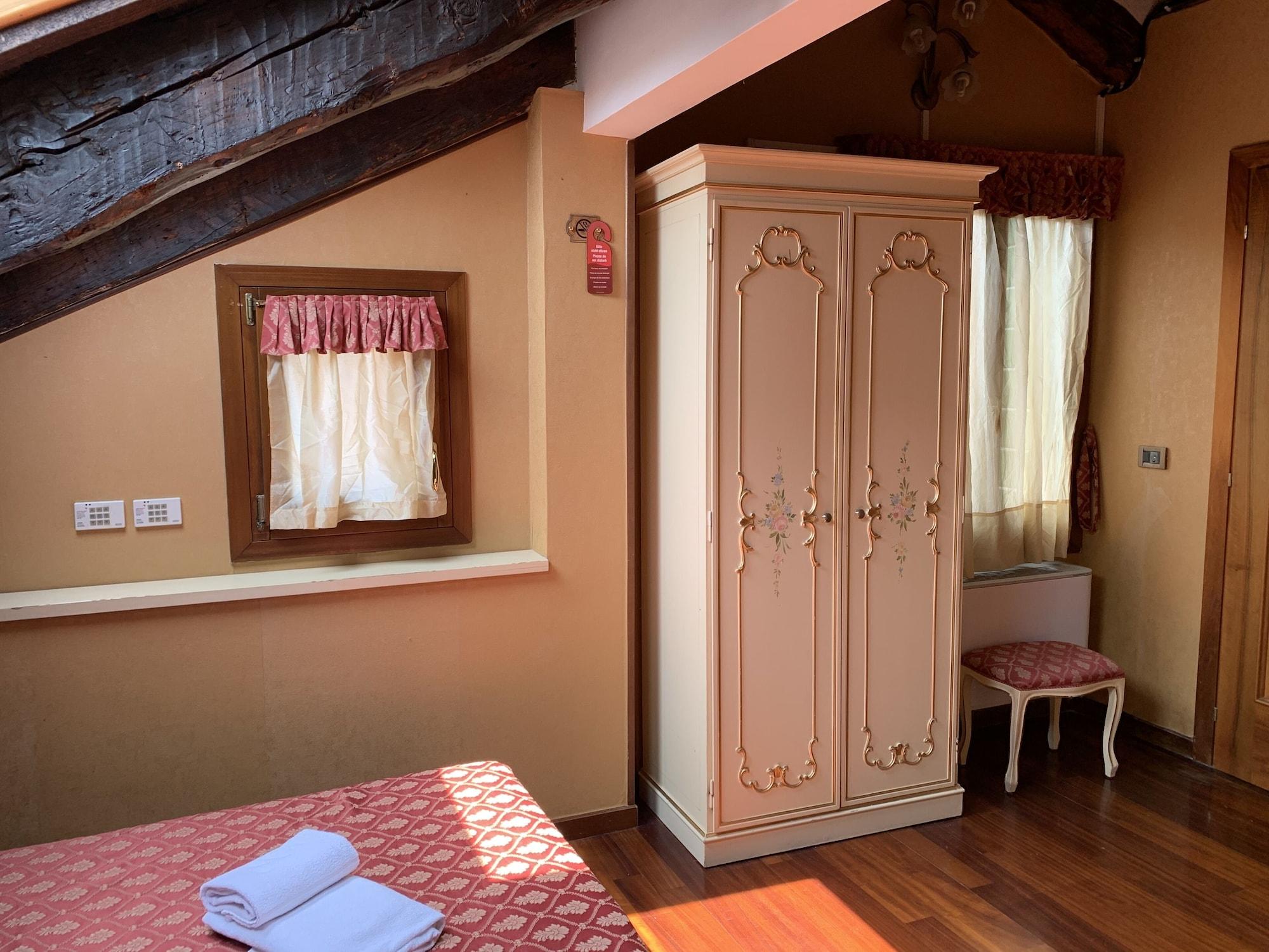 Locanda Poste Vecie Венеция Экстерьер фото