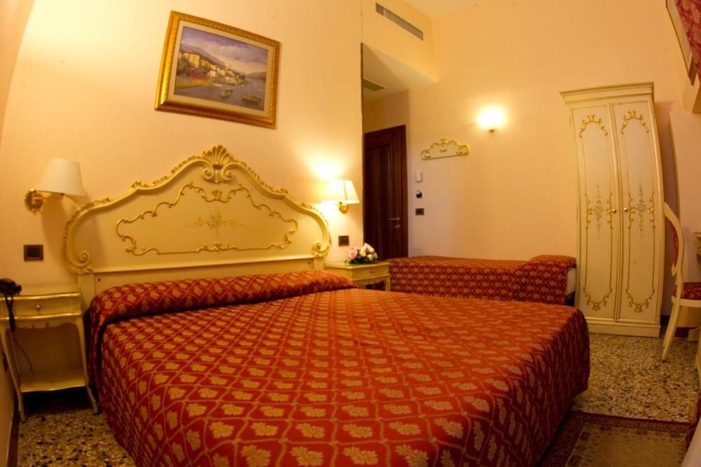 Locanda Poste Vecie Венеция Экстерьер фото